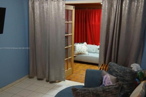 Купить виллу или дом в Майами, Флорида 4 спальни, 231.23м2, № 1939401 - фото 8