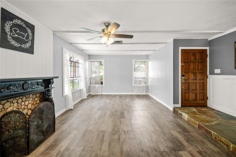 House in Mount Dora, Florida 3 bedrooms, 179.58 sq.m. № 1720631 - photo 5