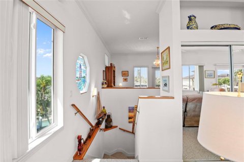 Villa ou maison à vendre à New Smyrna Beach, Floride: 3 chambres, 192.49 m2 № 1750124 - photo 10