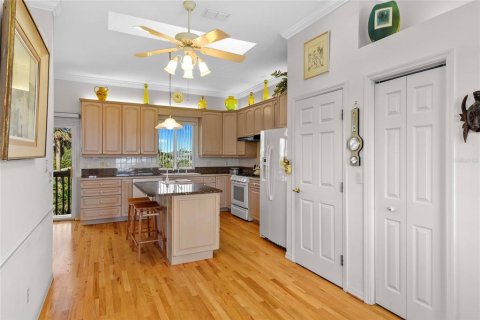 Villa ou maison à vendre à New Smyrna Beach, Floride: 3 chambres, 192.49 m2 № 1750124 - photo 21