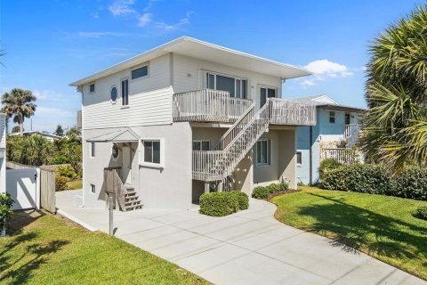 Villa ou maison à vendre à New Smyrna Beach, Floride: 3 chambres, 192.49 m2 № 1750124 - photo 1