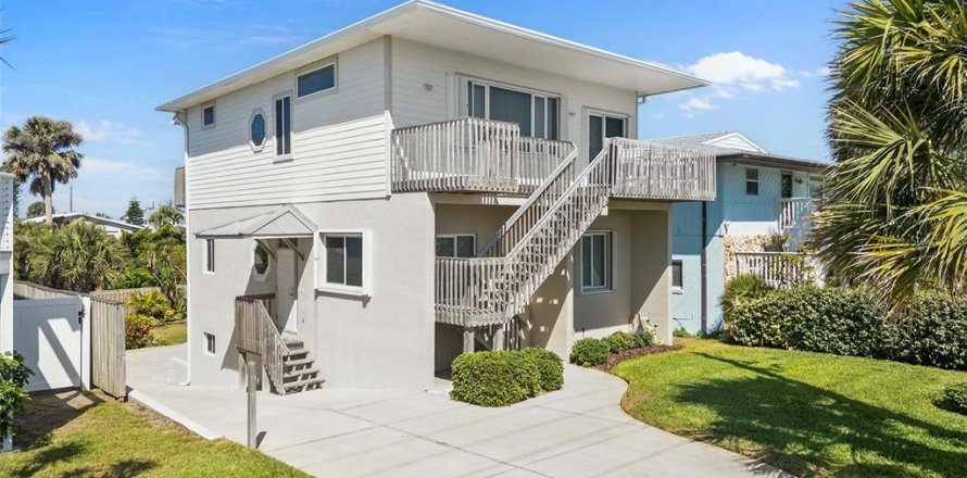 Casa en New Smyrna Beach, Florida 3 dormitorios, 192.49 m2 № 1750124