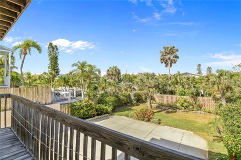 Villa ou maison à vendre à New Smyrna Beach, Floride: 3 chambres, 192.49 m2 № 1750124 - photo 30