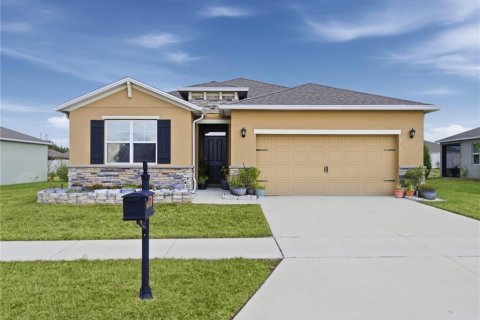 House in Ocala, Florida 4 bedrooms, 189.61 sq.m. № 2315194 - photo 22