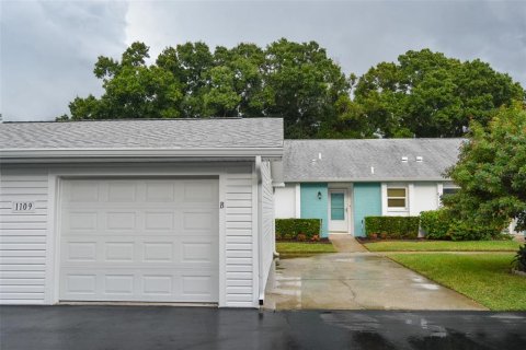 Villa ou maison à vendre à Palm Harbor, Floride: 2 chambres, 100.33 m2 № 2396902 - photo 3