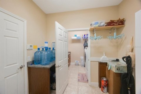 Casa en venta en Palm Harbor, Florida, 3 dormitorios, 255.95 m2 № 1543584 - foto 29