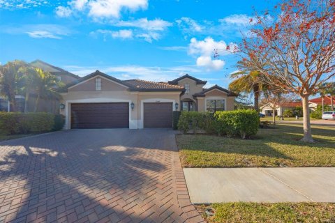Casa en venta en Palm Harbor, Florida, 3 dormitorios, 255.95 m2 № 1543584 - foto 8