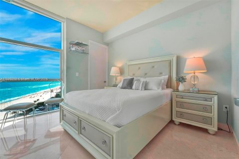 Copropriété à louer à Sunny Isles Beach, Floride: 2 chambres, 125.23 m2 № 2016364 - photo 15