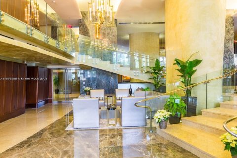 Copropriété à louer à Sunny Isles Beach, Floride: 2 chambres, 125.23 m2 № 2016364 - photo 23