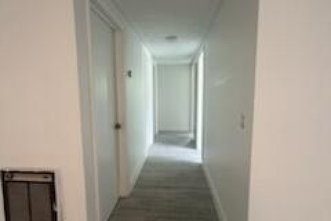 Villa ou maison à louer à St. Lucie, Floride: 4 chambres, 132.29 m2 № 2384990 - photo 3