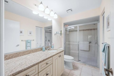 Condo in Sarasota, Florida, 3 bedrooms  № 2379523 - photo 22