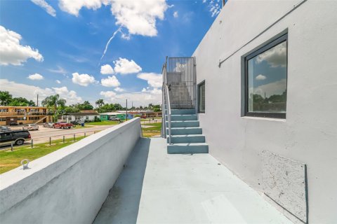 Terreno en venta en Belle Glade, Florida № 2436536 - foto 57