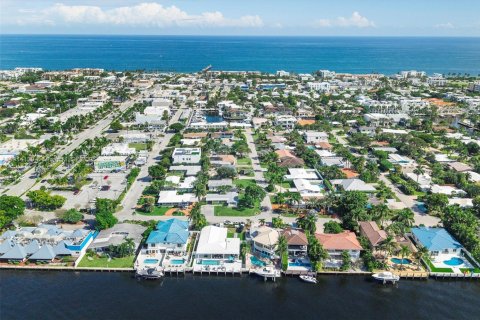 Villa ou maison à vendre à Lauderdale-by-the-Sea, Floride: 2 chambres, 111.85 m2 № 1971258 - photo 13