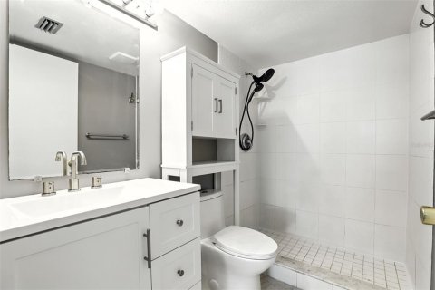 Copropriété à louer à Orlando, Floride: 2 chambres, 103.31 m2 № 1902232 - photo 16