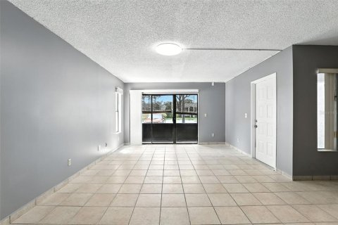 Copropriété à louer à Orlando, Floride: 2 chambres, 103.31 m2 № 1902232 - photo 5