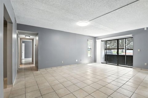 Copropriété à louer à Orlando, Floride: 2 chambres, 103.31 m2 № 1902232 - photo 4