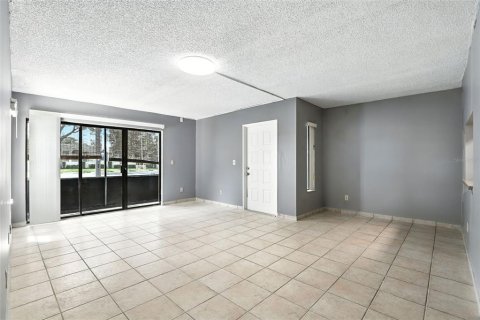 Copropriété à louer à Orlando, Floride: 2 chambres, 103.31 m2 № 1902232 - photo 6
