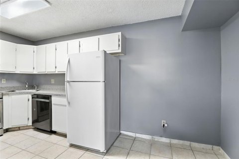 Copropriété à louer à Orlando, Floride: 2 chambres, 103.31 m2 № 1902232 - photo 9