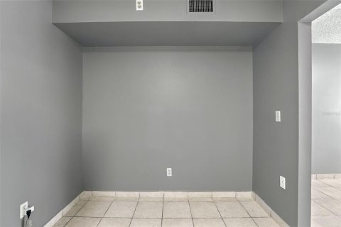Copropriété à louer à Orlando, Floride: 2 chambres, 103.31 m2 № 1902232 - photo 13