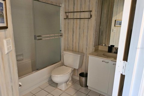 Condominio en alquiler en Venice, Florida, 2 dormitorios, 115.29 m2 № 1670825 - foto 17