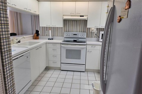Condominio en alquiler en Venice, Florida, 2 dormitorios, 115.29 m2 № 1670825 - foto 13