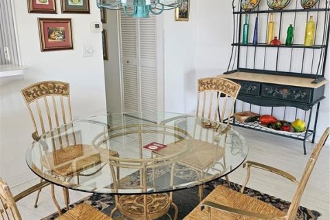 Condominio en alquiler en Venice, Florida, 2 dormitorios, 115.29 m2 № 1670825 - foto 15