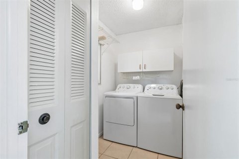 Купить кондоминиум в Сент-Питерсберг, Флорида 4 комнаты, 91.04м2, № 2222499 - фото 20