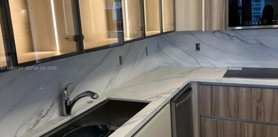 Condo à Aventura, Floride, 3 chambres № 1996690