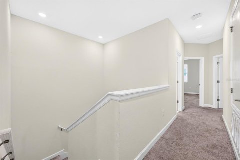 Touwnhouse à vendre à Kissimmee, Floride: 4 chambres, 192.03 m2 № 2406528 - photo 14