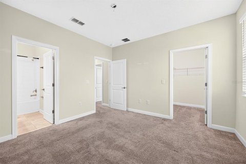 Touwnhouse à vendre à Kissimmee, Floride: 4 chambres, 192.03 m2 № 2406528 - photo 20