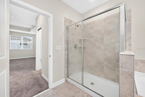 Touwnhouse à vendre à Kissimmee, Floride: 4 chambres, 192.03 m2 № 2406528 - photo 17