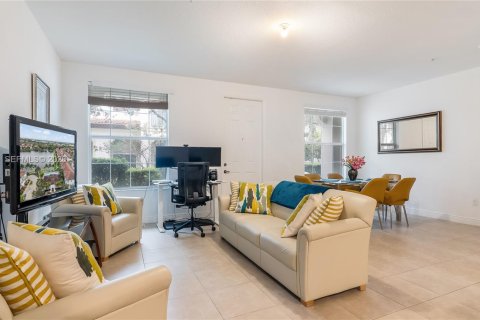 Adosado en venta en Miramar, Florida, 3 dormitorios, 150.22 m2 № 2006299 - foto 19