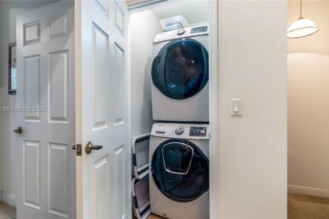 Adosado en venta en Miramar, Florida, 3 dormitorios, 150.22 m2 № 2006299 - foto 23