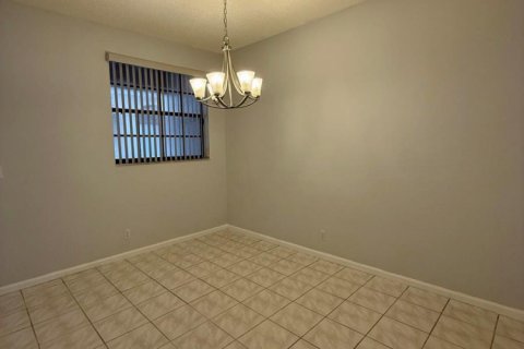 Condo in Boca Raton, Florida, 3 bedrooms № 2402424 - photo 15