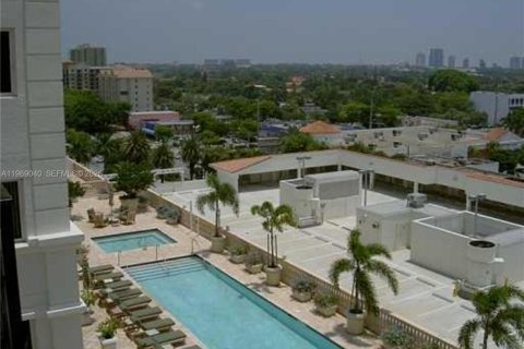 Condominio en alquiler en Coral Gables, Florida, 1 dormitorio, 74.14 m2 № 2030988 - foto 27