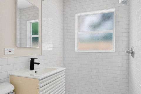 House in Boynton Beach, Florida 2 bedrooms, 66.89 sq.m. № 2392407 - photo 16