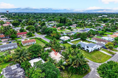 House in Boynton Beach, Florida 2 bedrooms, 66.89 sq.m. № 2392407 - photo 29