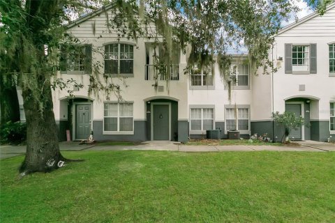 Copropriété à vendre à Orlando, Floride: 2 chambres, 92.53 m2 № 1866588 - photo 1