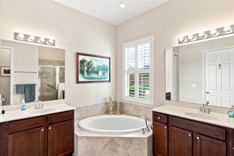 Apartment in Port St. Lucie, Florida 2 bedrooms, 131.18 sq.m. № 2263782 - photo 27