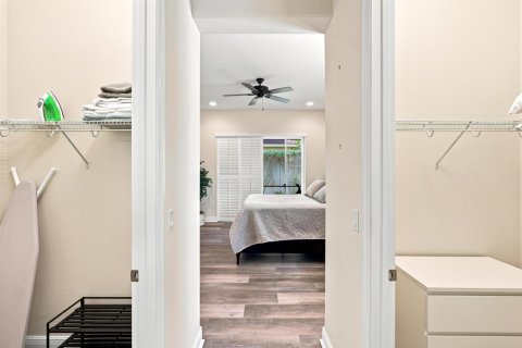 Apartment in Port St. Lucie, Florida 2 bedrooms, 131.18 sq.m. № 2263782 - photo 30