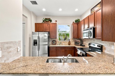 Apartment in Port St. Lucie, Florida 2 bedrooms, 131.18 sq.m. № 2263782 - photo 22