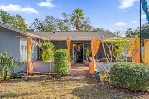House in Winter Park, Florida 3 bedrooms, 167.87 sq.m. № 1529566 - photo 29