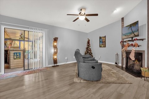 House in Winter Park, Florida 3 bedrooms, 167.87 sq.m. № 1529566 - photo 10