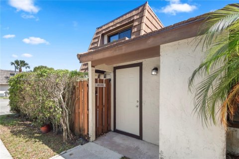 Townhouse in West Palm Beach, Florida 2 bedrooms, 112.78 sq.m. № 1766586 - photo 13