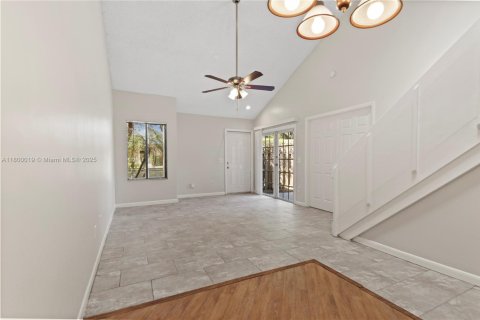 Townhouse in West Palm Beach, Florida 2 bedrooms, 112.78 sq.m. № 1766586 - photo 6