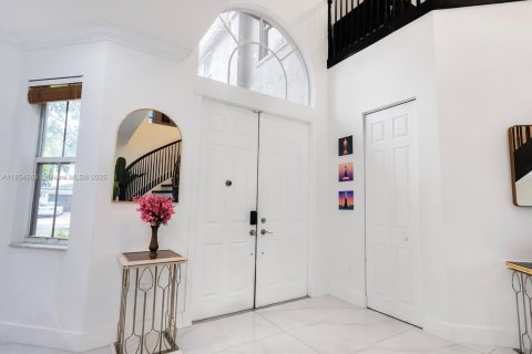 Casa en alquiler en Miramar, Florida, 5 dormitorios, 371.05 m2 № 1877926 - foto 2