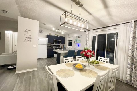 Casa en venta en Port St. Lucie, Florida, 3 dormitorios, 108.88 m2 № 2077891 - foto 20