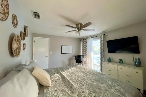 Casa en venta en Port St. Lucie, Florida, 3 dormitorios, 108.88 m2 № 2077891 - foto 10