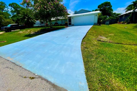 Casa en venta en Port St. Lucie, Florida, 3 dormitorios, 108.88 m2 № 2077891 - foto 2