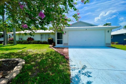 Casa en Port St. Lucie, Florida 3 dormitorios, 108.88 m2 № 2077891